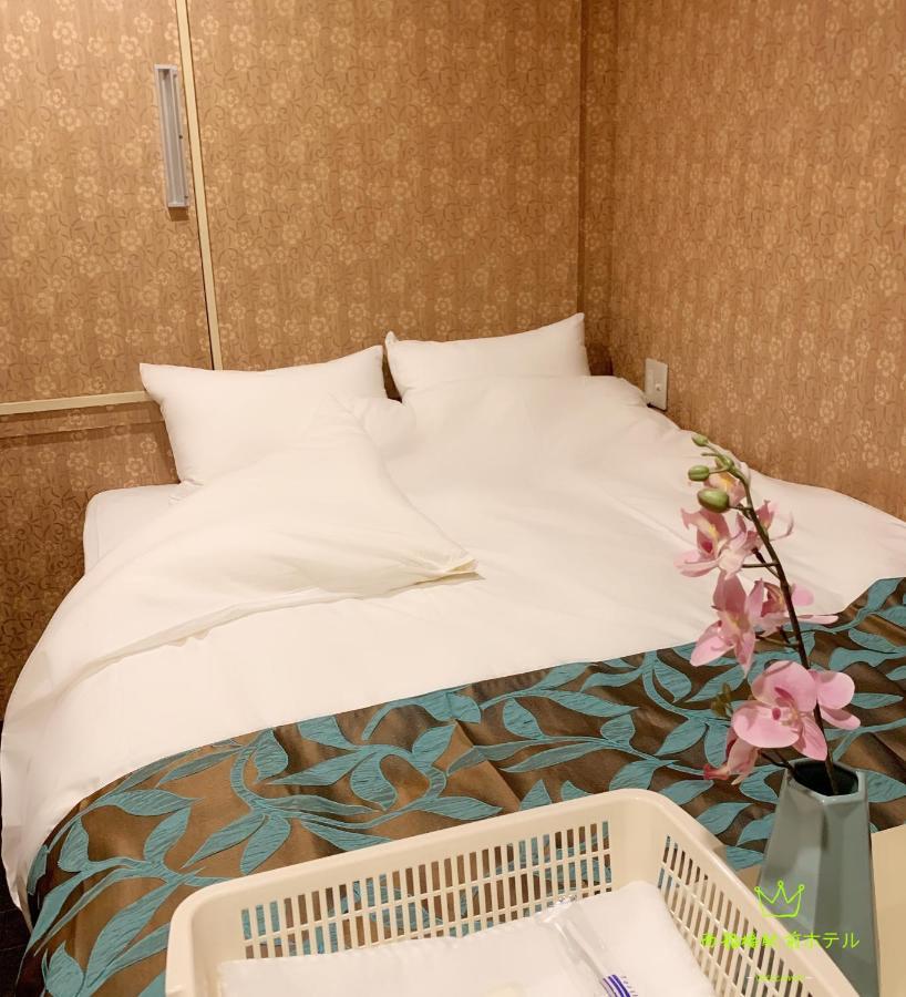 Nishifunabashi Ekimae Hotel Exterior foto