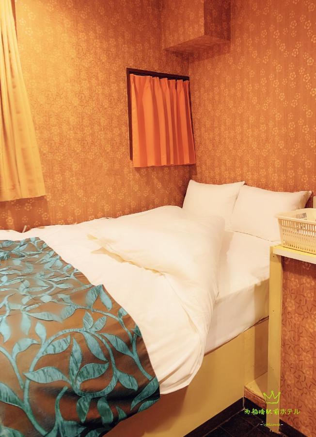 Nishifunabashi Ekimae Hotel Exterior foto